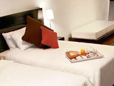Dazzler Suites Juncal Buenos Aires Bagian luar foto
